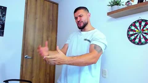 Andrew Diaz online show from 3, 10, 2025