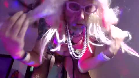 andrewgennie online show from 5, 12, 2025