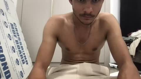 andrewtatae01 online show from 3, 7, 2026