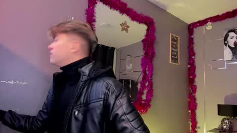      online show from 2, 12, 2024