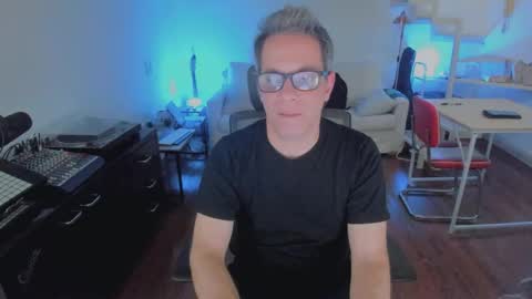 Andrew online show from 21, 12, 2025