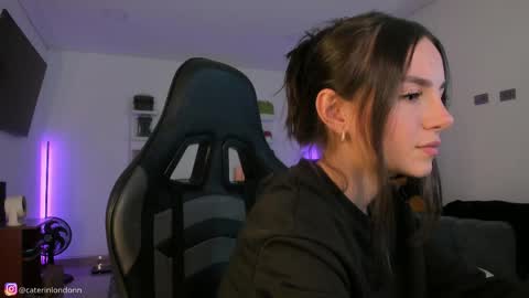      online show from 1, 4, 2026