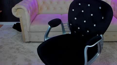 Anne online show from 12, 3, 2025