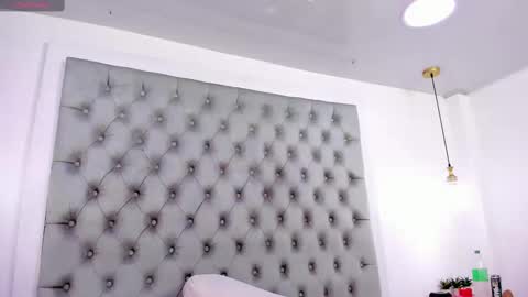 Snapshot of anette_cooper chatting on 13, 9, 2025 anette_cooper online show from 13, 9, 2025