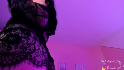 Angel  online show from 19, 4, 2026