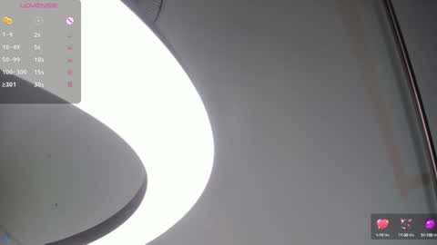   online show from 10, 1, 2025