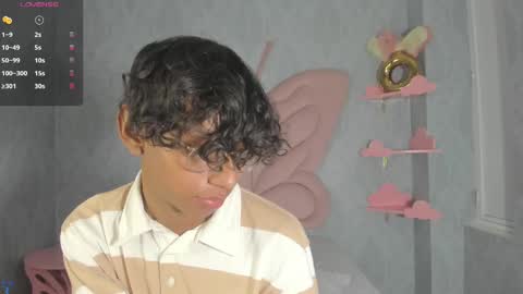   online show from 22, 2, 2025