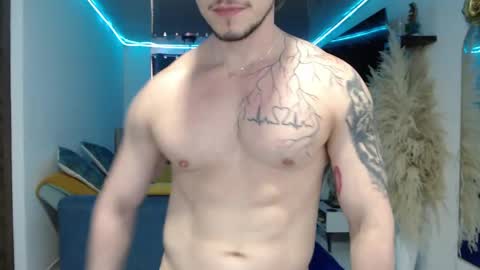 Snapshot of angel_curl chatting on 13, 4, 2026 Angel Curl online show from 13, 4, 2026