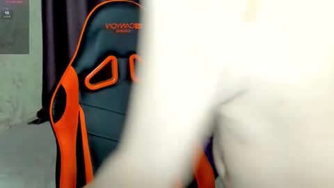 Snapshot of angel_doll585 chatting on 7, 10, 2025 Fallen Angel online show from 7, 10, 2025