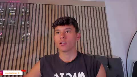 Snapshot of angel_esteban_fx chatting on 2, 7, 2026 ngel Esteban online show from 2, 7, 2026