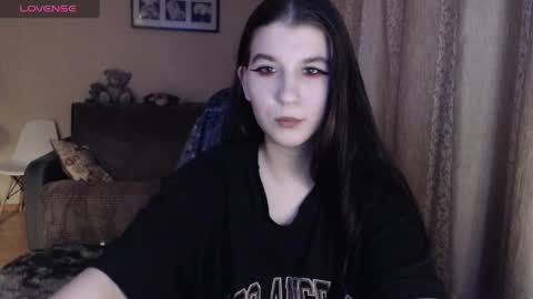 Snapshot of angel_gelya chatting on 29, 4, 2026 Angel online show from 29, 4, 2026