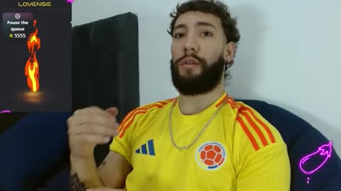 angel_kyrozz online show from 23, 12, 2025