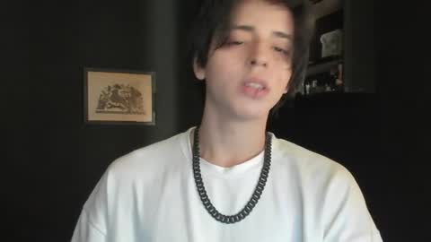 Snapshot of angel_miguel_ chatting on 24, 7, 2026 Angel Scott online show from 24, 7, 2026