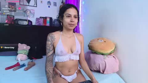 Snapshot of angel_smile18 chatting on 12, 7, 2026 angel online show from 12, 7, 2026