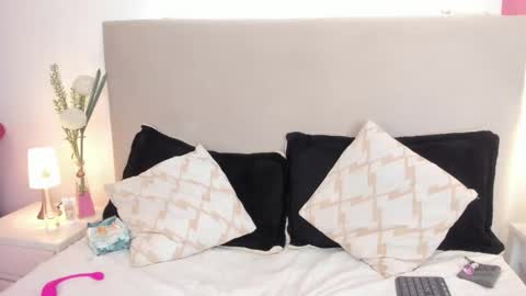 angel_velvet_ online show from 8, 3, 2026