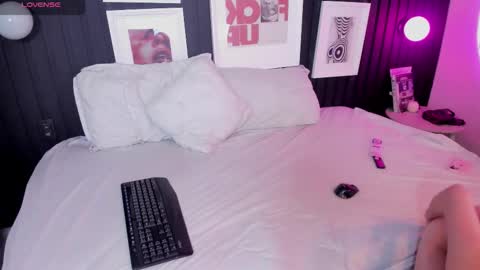 Seortia Angel online show from 4, 2, 2026