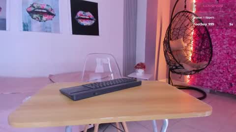 A N G E LA.  online show from 27, 9, 2025