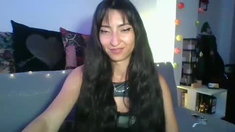 Snapshot of angela_mis chatting on 6, 12, 2024 Angela online show from 6, 12, 2024