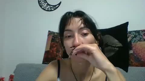 Snapshot of angela_mis chatting on 28, 2, 2025 Angela online show from 28, 2, 2025