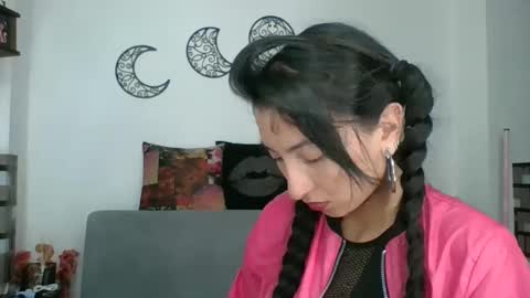 Snapshot of angela_mis chatting on 28, 2, 2025 Angela online show from 28, 2, 2025