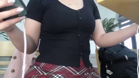 Snapshot of angela_my chatting on 11, 7, 2026 angela_my online show from 11, 7, 2026