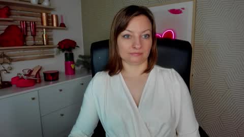 Angela online show from 26, 3, 2026