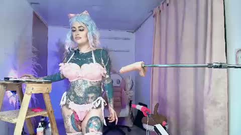 Snapshot of angelacianuro_2 chatting on 21, 6, 2026 Angela Cianuro online show from 21, 6, 2026