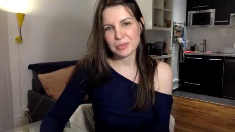 Snapshot of angeladarkk chatting on 11, 1, 2025 Angela online show from 11, 1, 2025