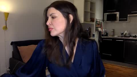 Snapshot of angeladarkk chatting on 24, 1, 2025 Angela online show from 24, 1, 2025