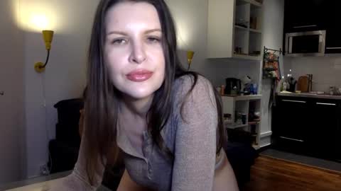 Snapshot of angeladarkk chatting on 4, 3, 2026 Angela online show from 4, 3, 2026
