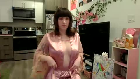 Snapshot of angelalice555 chatting on 5, 11, 2025 angelalice555 online show from 5, 11, 2025