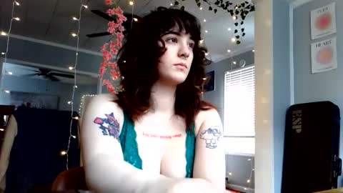 Snapshot of angelalice555 chatting on 17, 3, 2026 angelalice555 online show from 17, 3, 2026