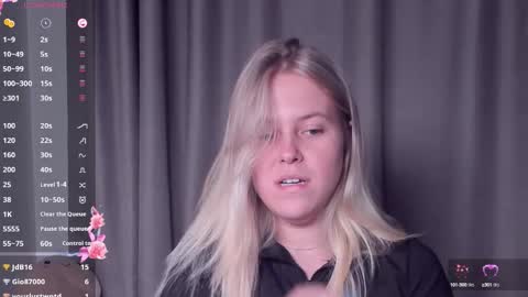 Darsi Anty online show from 4, 10, 2025