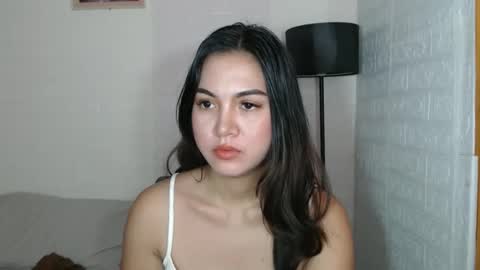 angel- i am new here please do understand that i only get naked on private room thank you online show from 18, 9, 2025