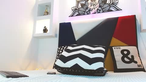 Snapshot of angelbacker chatting on 24, 1, 2025 Angel online show from 24, 1, 2025