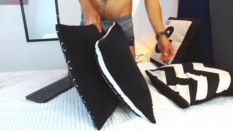 Snapshot of angelbacker chatting on 29, 1, 2025 Angel online show from 29, 1, 2025