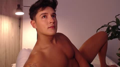 Angel online show from 4, 12, 2024