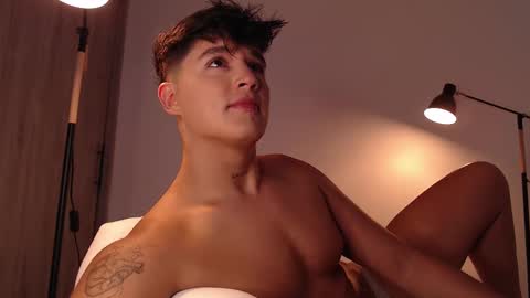 Angel online show from 21, 2, 2025