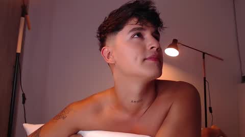 Angel online show from 3, 3, 2025