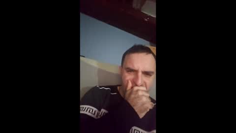 Snapshot of angeldemonio11 chatting on 15, 12, 2025 angeldemonio11 online show from 15, 12, 2025