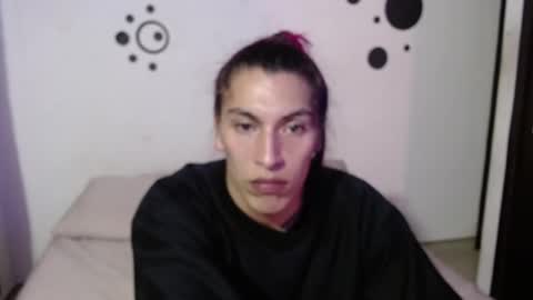 angele online show from 5, 3, 2025