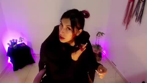 angele online show from 18, 6, 2026