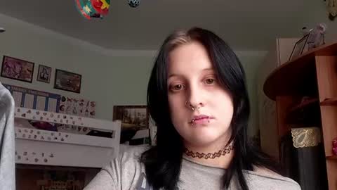 Snapshot of angelenaguedesse chatting on 24, 7, 2026 Kate online show from 24, 7, 2026