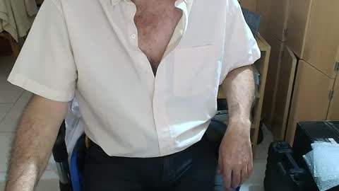 angelgarcia269 online show from 16, 4, 2026