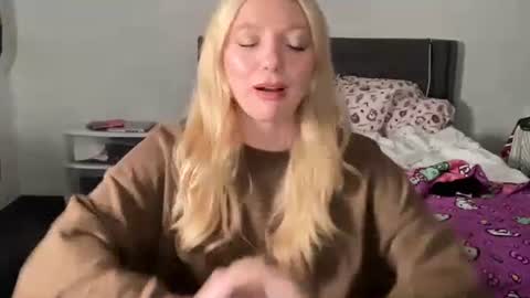 Princess Peach online show from 12, 11, 2025