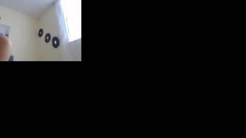 Snapshot of angelica_bouvier chatting on 24, 5, 2026 C A L L M E A N G E L online show from 24, 5, 2026