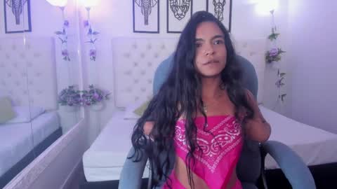 Snapshot of angelica_rolon chatting on 8, 6, 2026 angelica_rolon online show from 8, 6, 2026