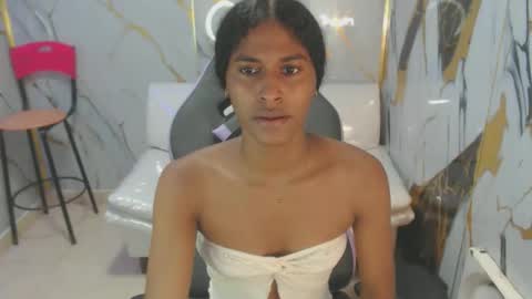 angelica_sexy1 online show from 21, 10, 2025