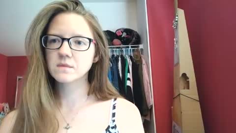 Snapshot of angelicangel3 chatting on 9, 7, 2026 AngelicAngel online show from 9, 7, 2026