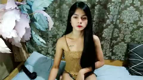 Snapshot of angelickath chatting on 3, 11, 2025 kath online show from 3, 11, 2025